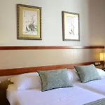 Mc San Agustin 拉拉古纳